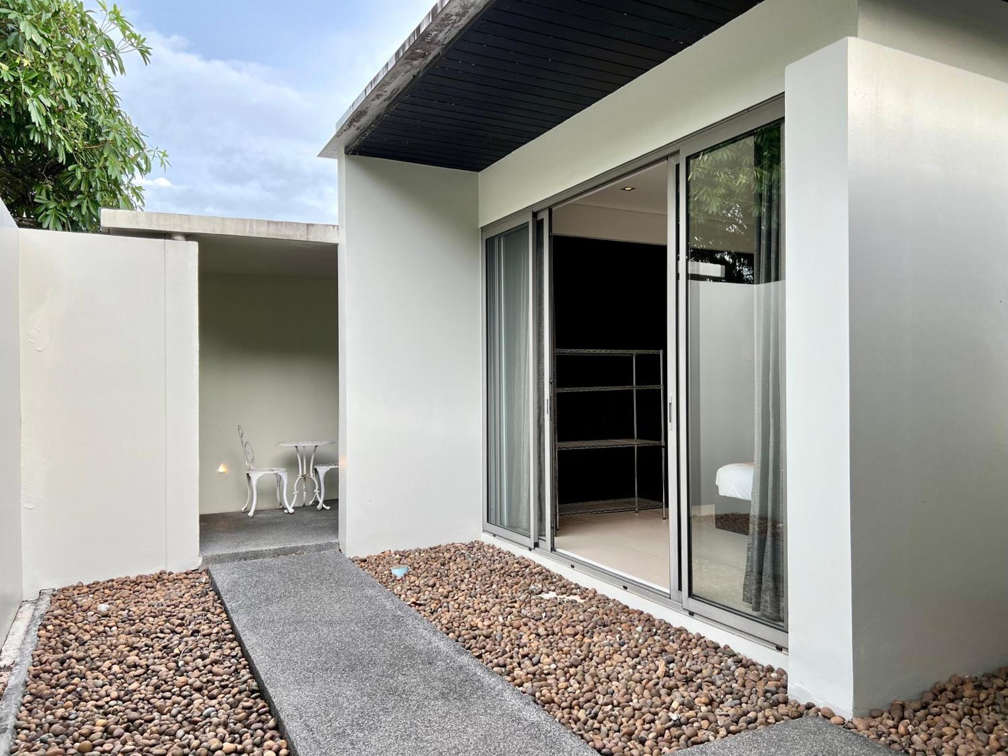 Baan Yamu Residences Pa Khlok Bagian luar foto
