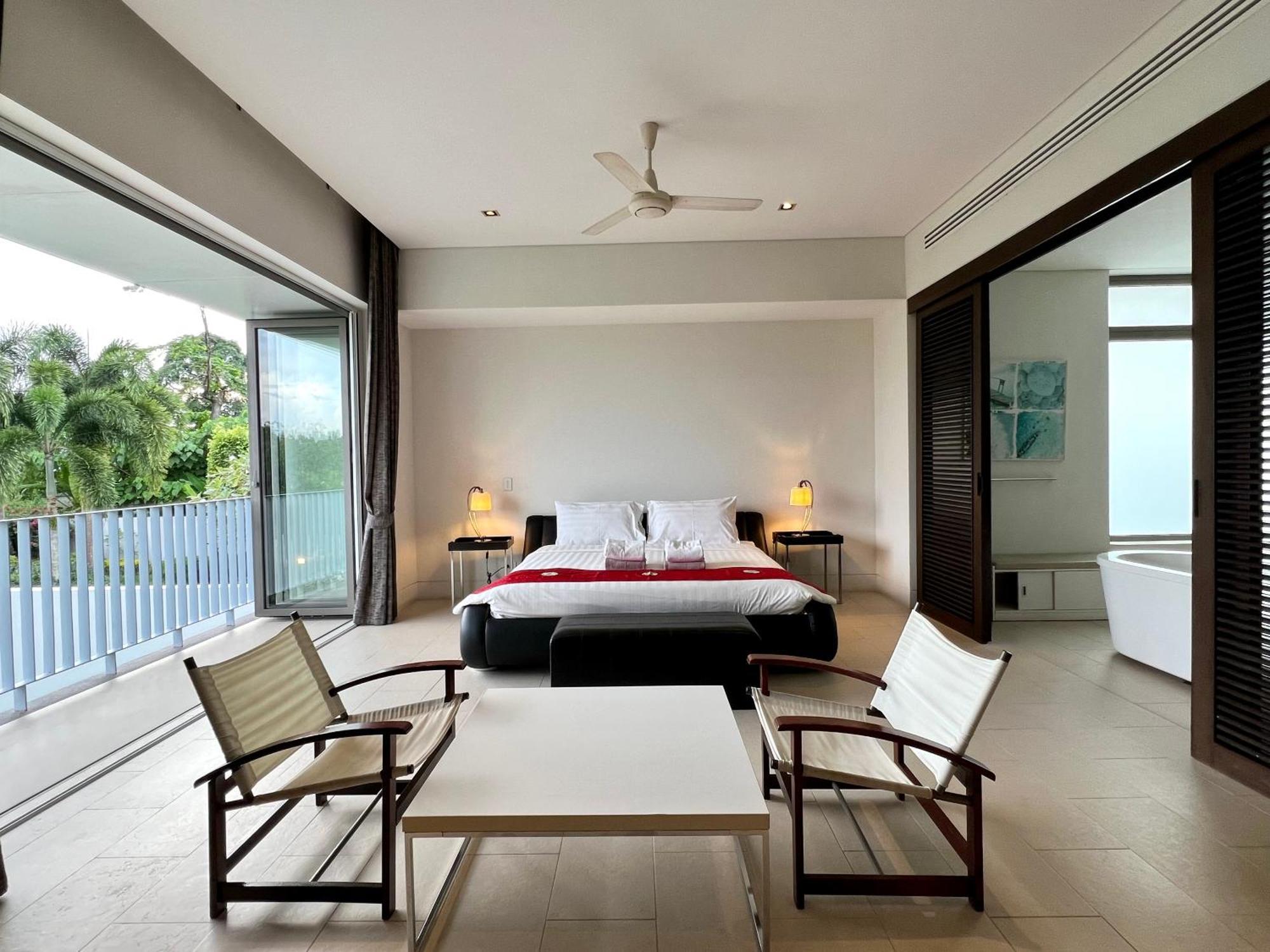Baan Yamu Residences Pa Khlok Bagian luar foto
